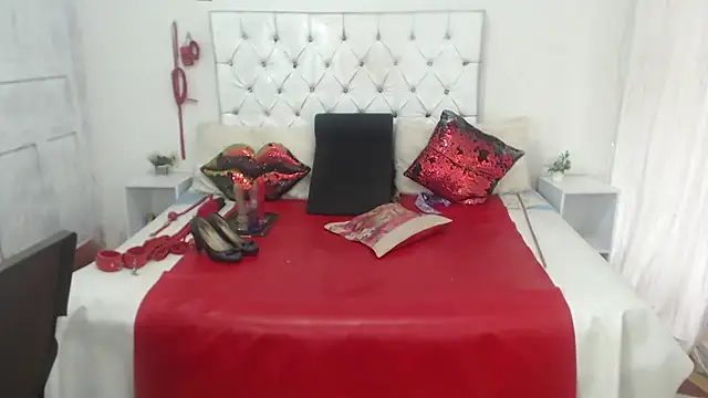 Sweetbigcatt webcam