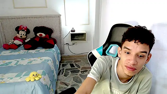 YorYo_hot live webcam show