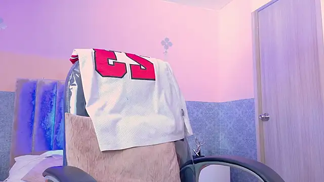 Nascary_Fox webcam