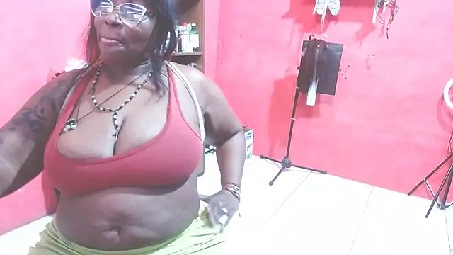 loretybig webcam