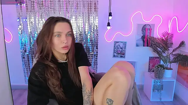 ChloeSunny webcam