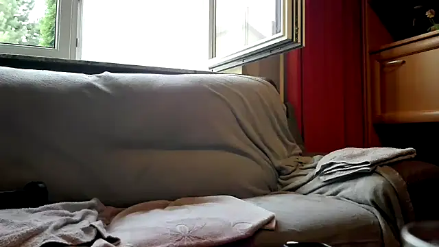 Cleohot1977 webcam