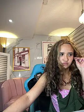 bella_vibess_s webcam