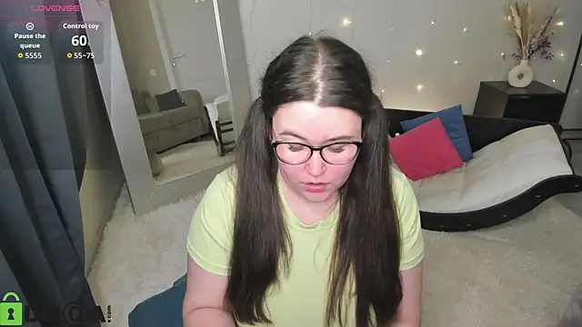 Miss_Triss webcam