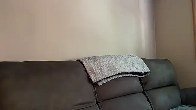 allyanalangell webcam