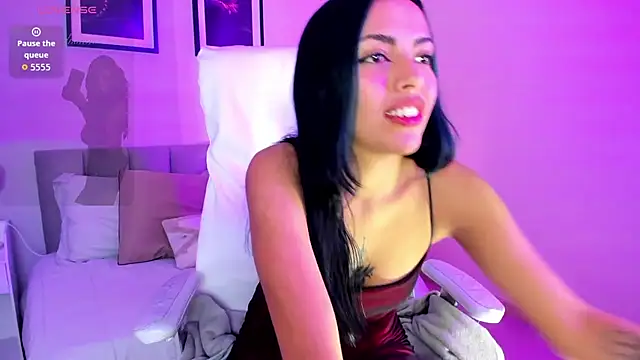 Madisson_Bluee webcam