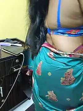 angel_julia (F young) - Navels oiling