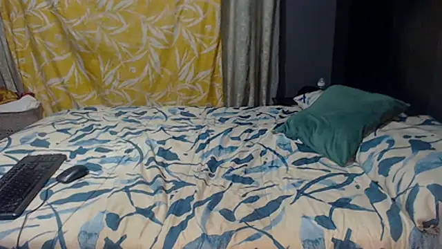 SEXYHUGEASS21