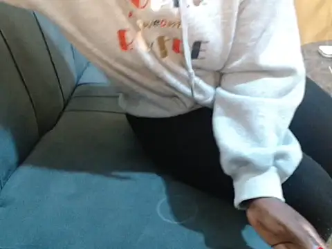 leslysexygirl webcam