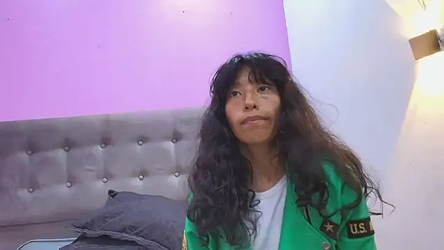 karolinee_66_ webcam