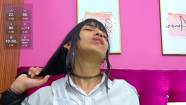 littlee_emilyy_ webcam