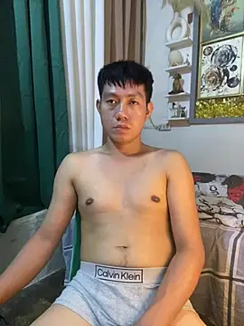 xshyboyx live cam on StripChat