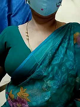 sushma26 Live Webcam on Stripchat
