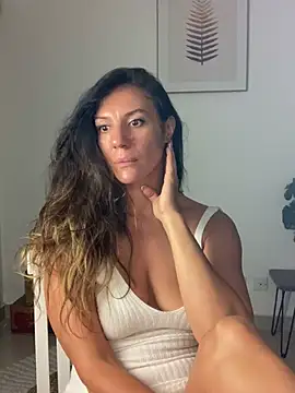 AnnaFlowerBabe webcam