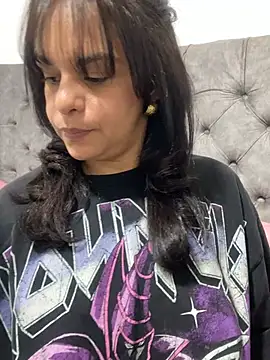 Kataliina live cam on StripChat
