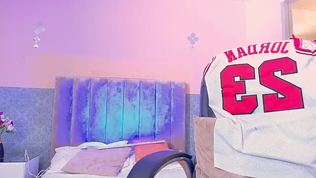 Nascary_Fox webcam