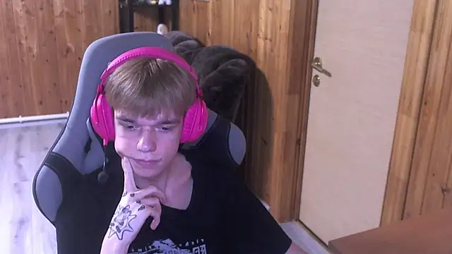 Harry_gray_ live cam on StripChat