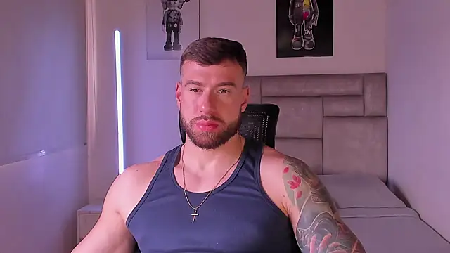 paul_rogerr webcam