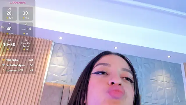 Ivaannaa_ webcam