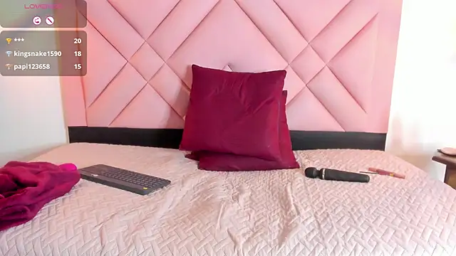 Caroline_daring webcam