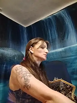 CrazyMaya39 webcam