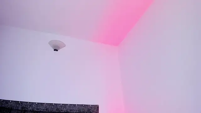 MiaFoox__ webcam