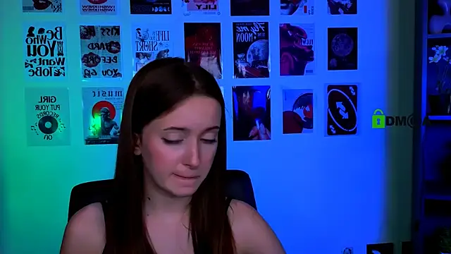 chloe_ley webcam