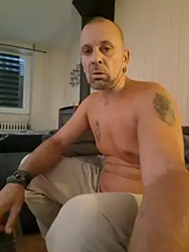 NewBigcockhere webcam