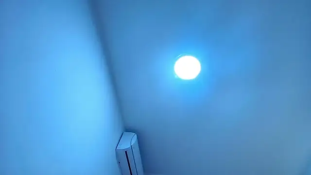 KatiiaVega webcam