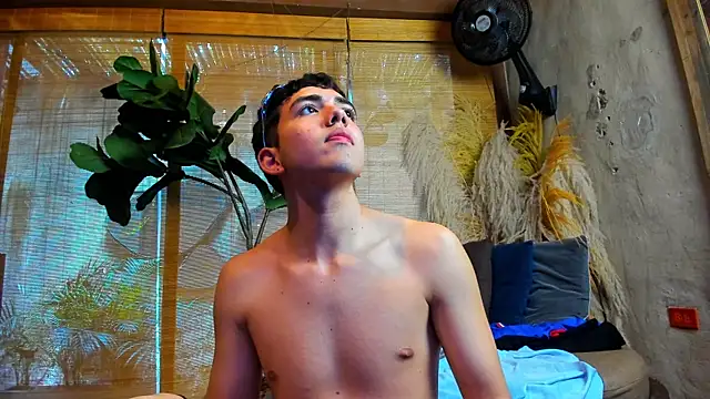 AxelStong webcam