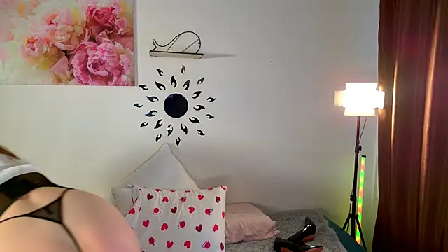 MissClairDeLune live webcam show