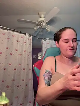 lolabunny9 webcam