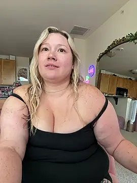 PiggyRose webcam