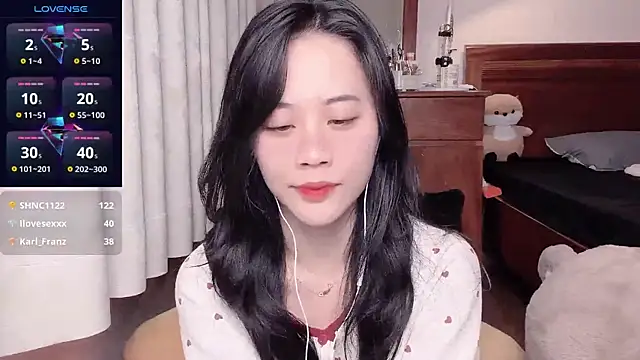Rosane00 live cam on StripChat