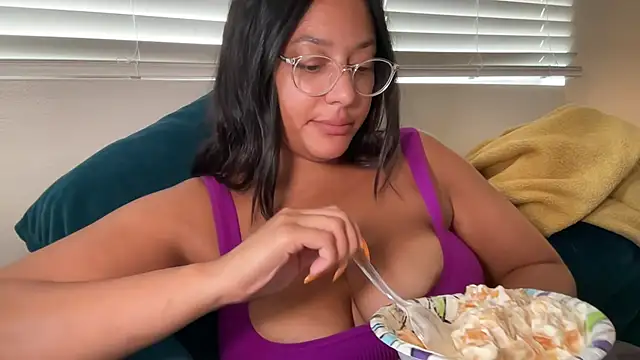 dreamyriri live webcam show