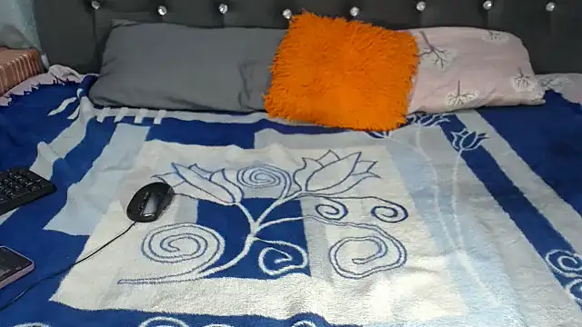 BootySoYummyX webcam