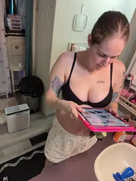 lolabunny9 webcam