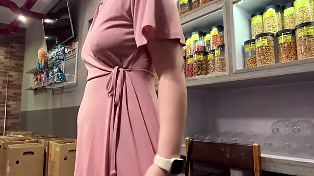 SuzanMoote webcam