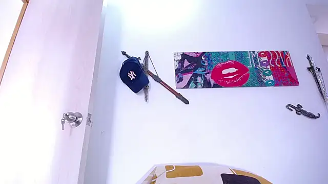 damn_fox webcam