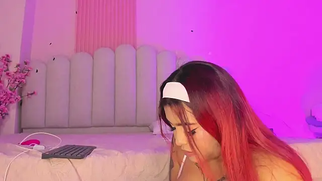 Zoe1_2 webcam