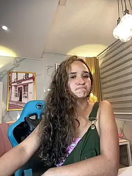 bella_vibess_s webcam