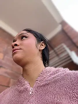 Isabella-Teen webcam