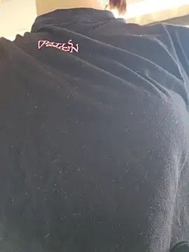 Kitty_San_xXx webcam