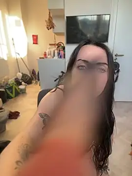 Ellie_Whitfield webcam