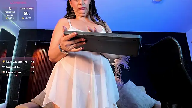 Venus_Cooperr webcam