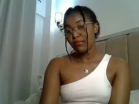 Flirty_era webcam