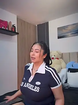 _alaiasmile_ webcam