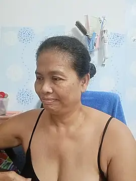 fon_bigboobs - Fon_Bigboobs's free webcam - UK Sex Cams