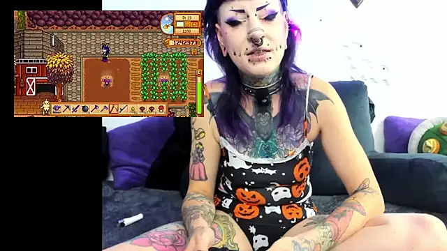 Purple_Coffin666 webcam