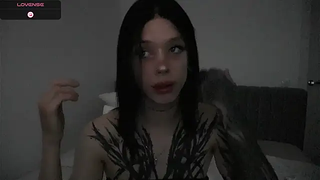 Dasha_WEYT webcam
